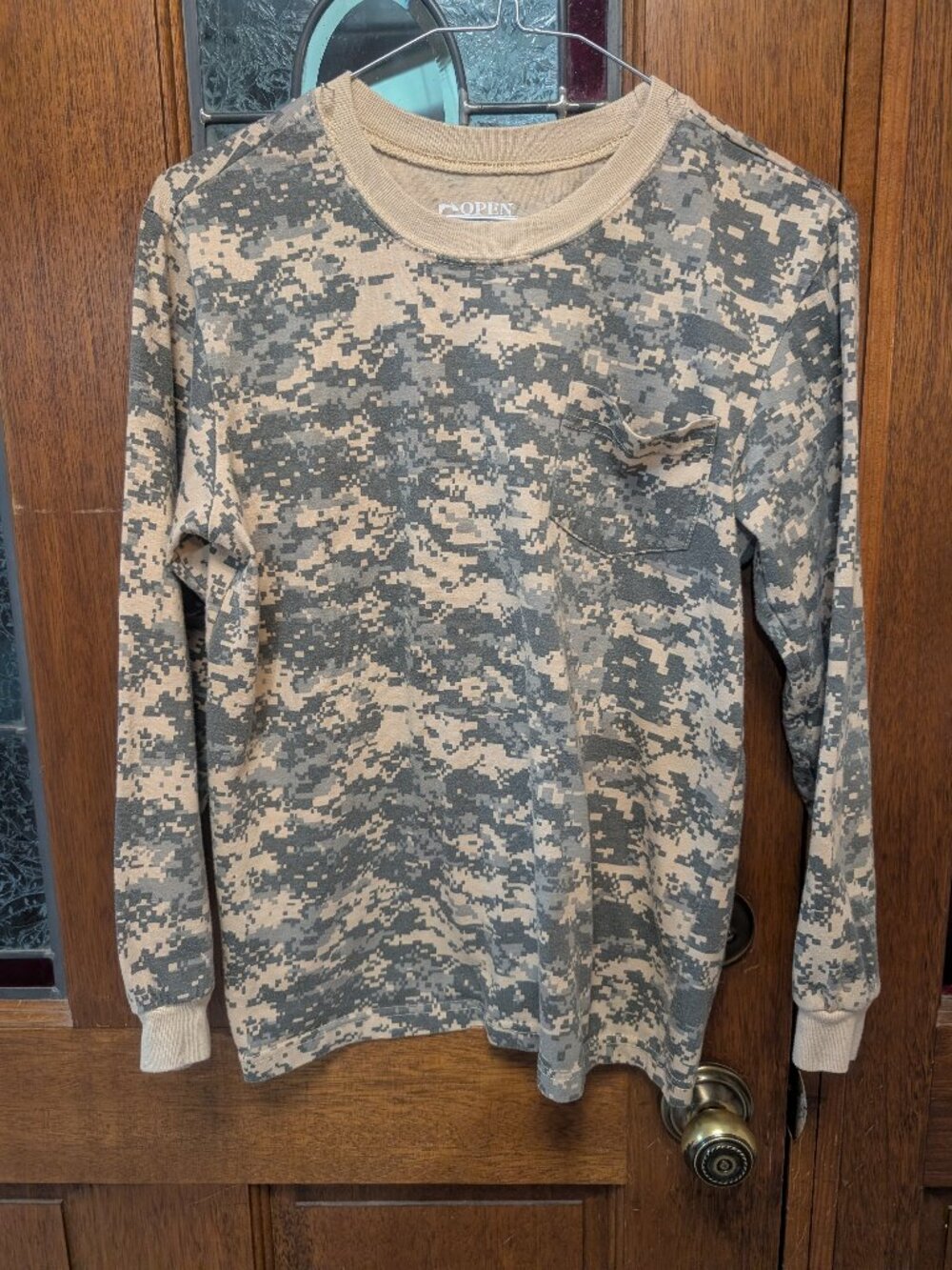 Boys Camouflage Long Sleeve Shirt, size 16/18